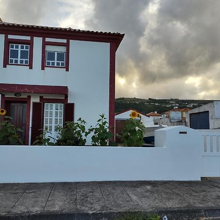 סנטה קרוז דאס פלורס Villa Kai Casa Frente Al Mar Y Completamente Restaurada מראה חיצוני תמונה