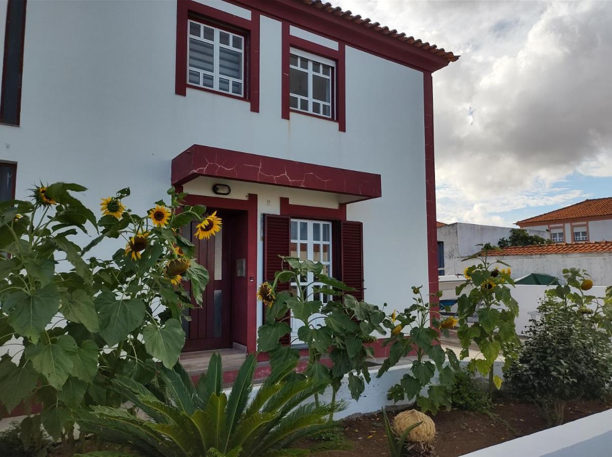 סנטה קרוז דאס פלורס Villa Kai Casa Frente Al Mar Y Completamente Restaurada מראה חיצוני תמונה